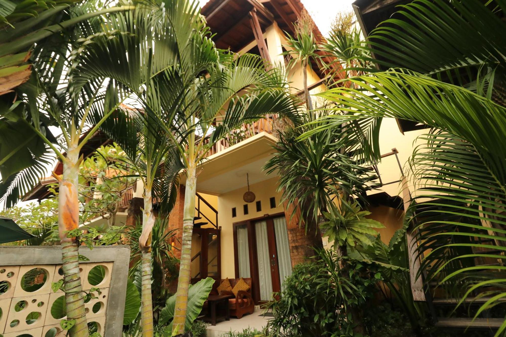 Mina Pelasa Hotel Legian Exterior foto